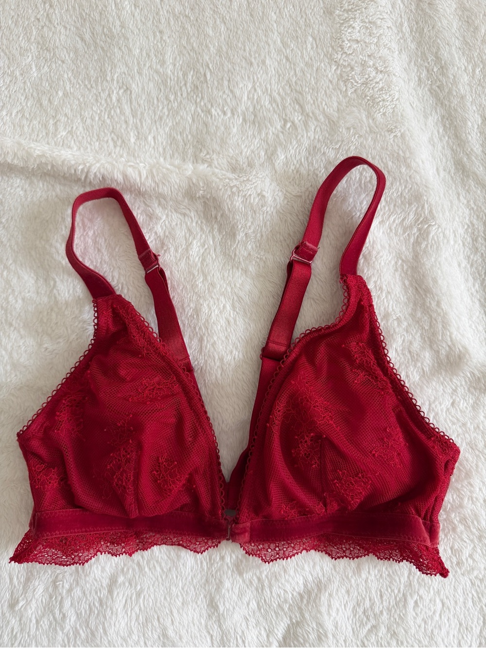 Victoria's Secret Red Chantilly Lace Bralette RN54867 Sz Small Front Closure